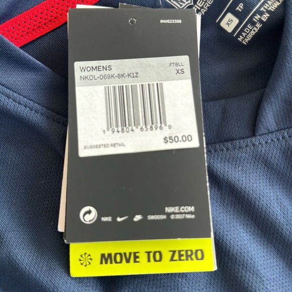 New England Patriot long sleeve on field Nike  dri-fit - Picture 3 of 5